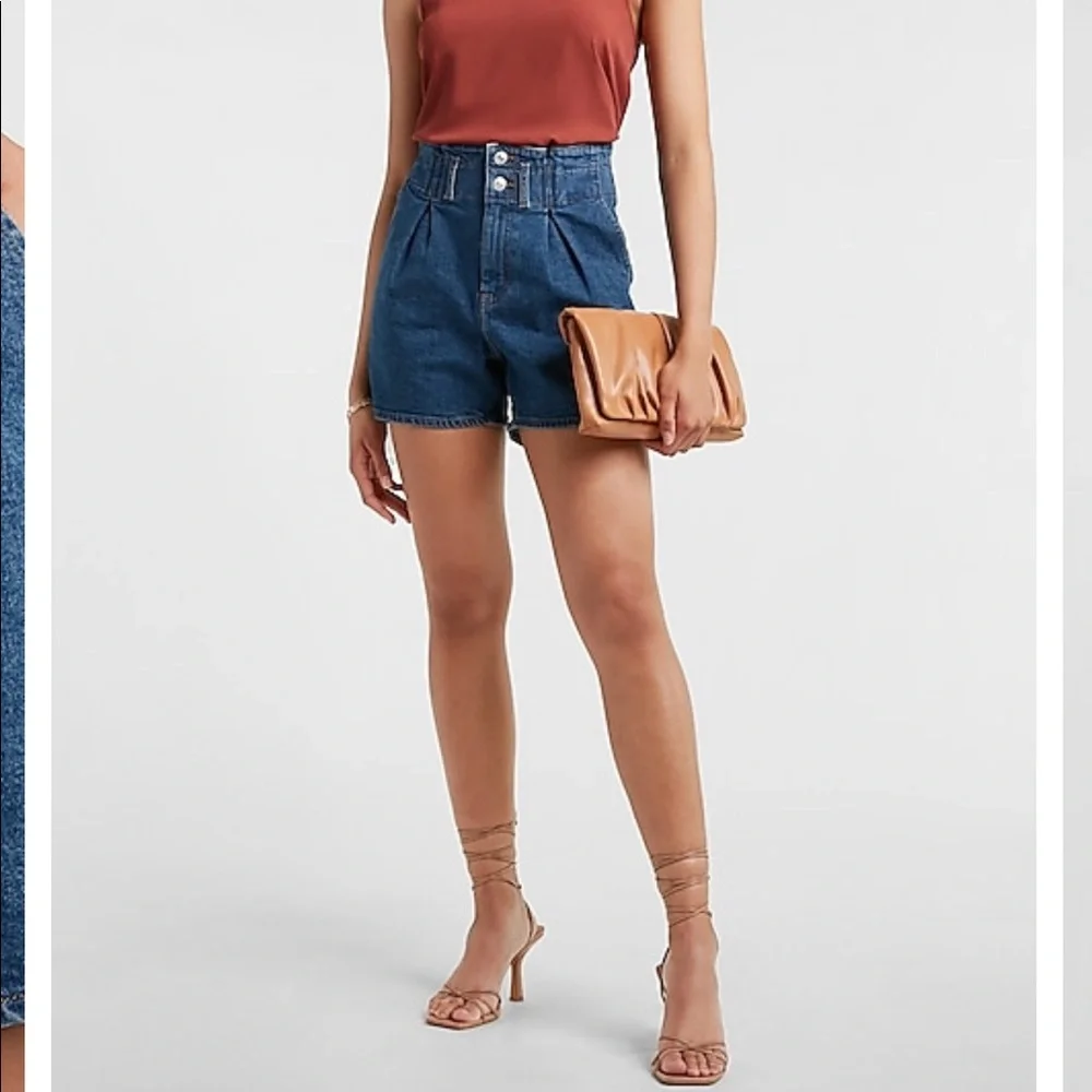 Paperbag waist shorts - Picture 3 of 11